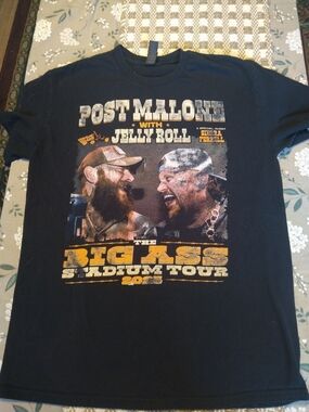 Gildan Black Graphic Tee with Distressed White Print